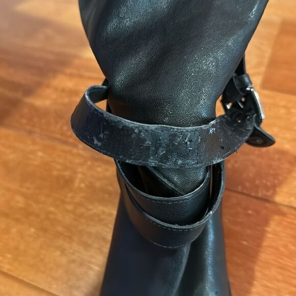 Stuart Weitzman soft Leather Round Toe Buckle Moto Boots Women's size 7.5 - Picture 12 of 13